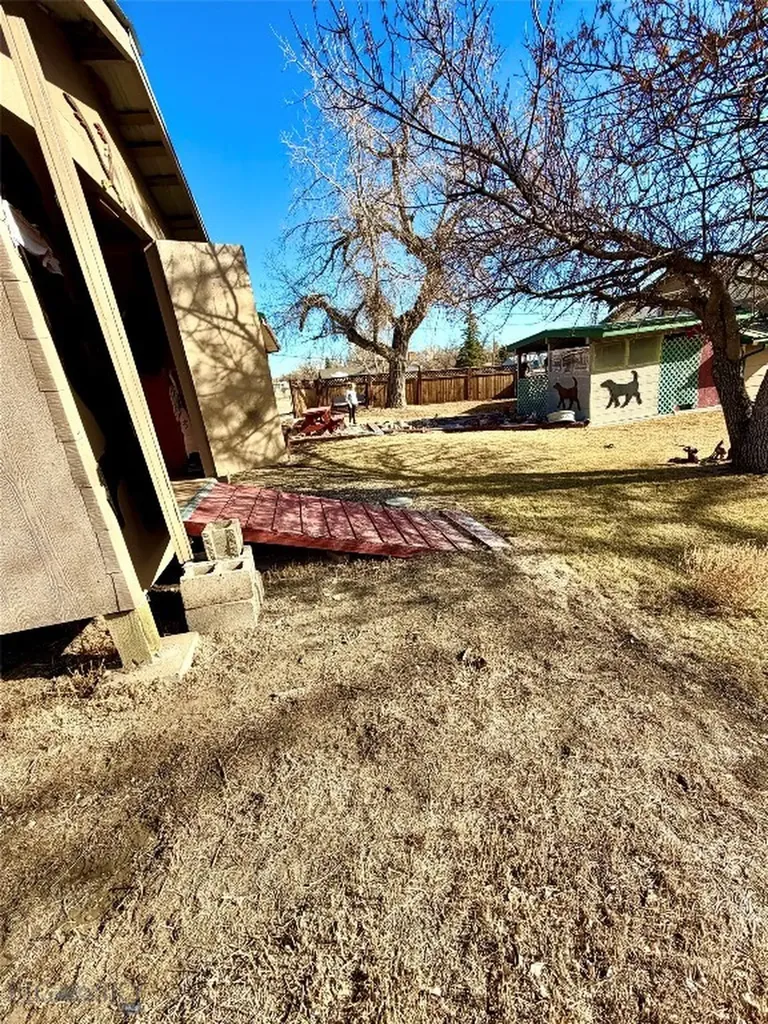 1122 Saint Charles Street Fort Benton MT 59442