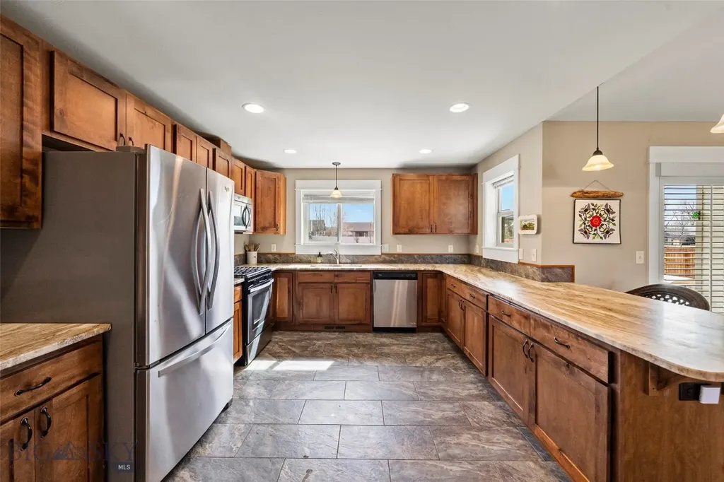 88 Riverway Road Belgrade MT 59714