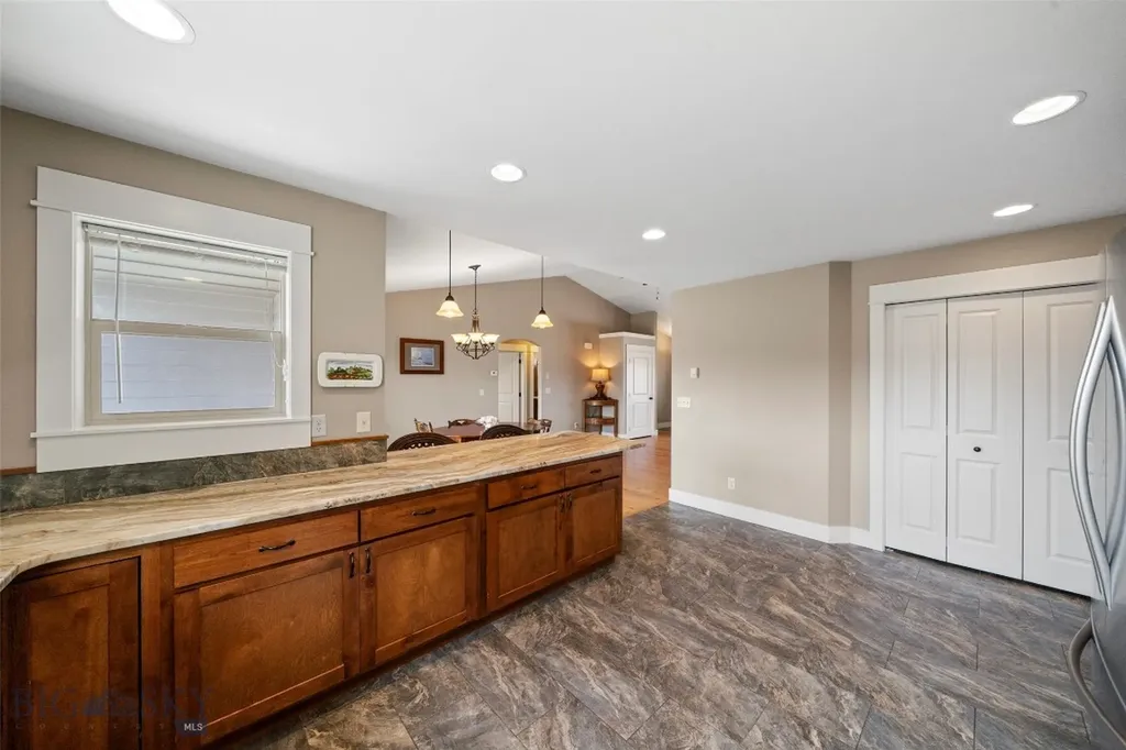 88 Riverway Road Belgrade MT 59714