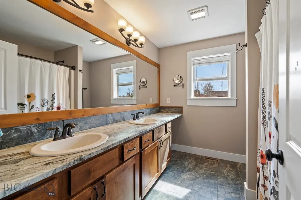 88 Riverway Road Belgrade MT 59714