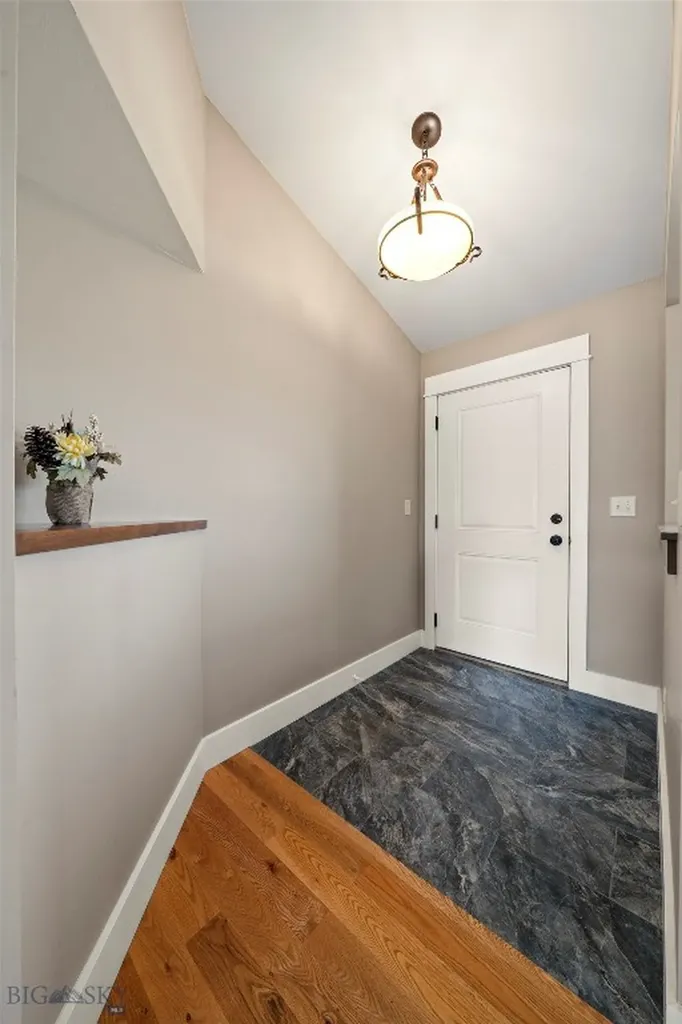 88 Riverway Road Belgrade MT 59714
