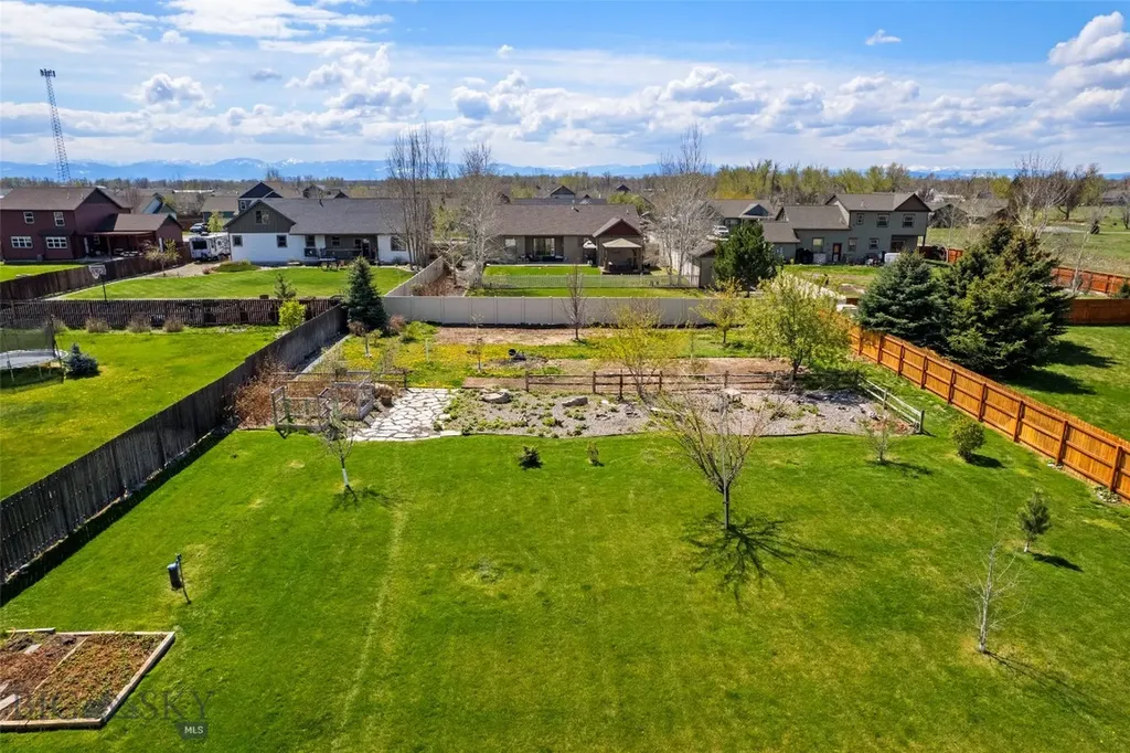 88 Riverway Road Belgrade MT 59714