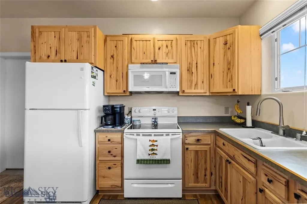 440 Beaverhead Street Ennis MT 59729