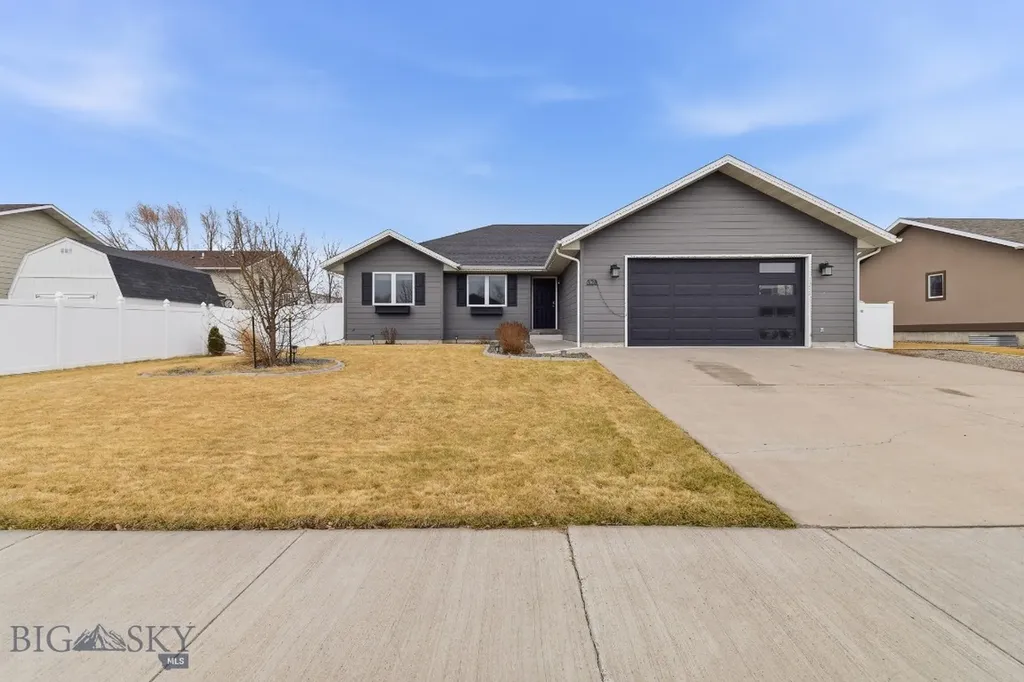 328 35th Avenue NE Great Falls MT 59404