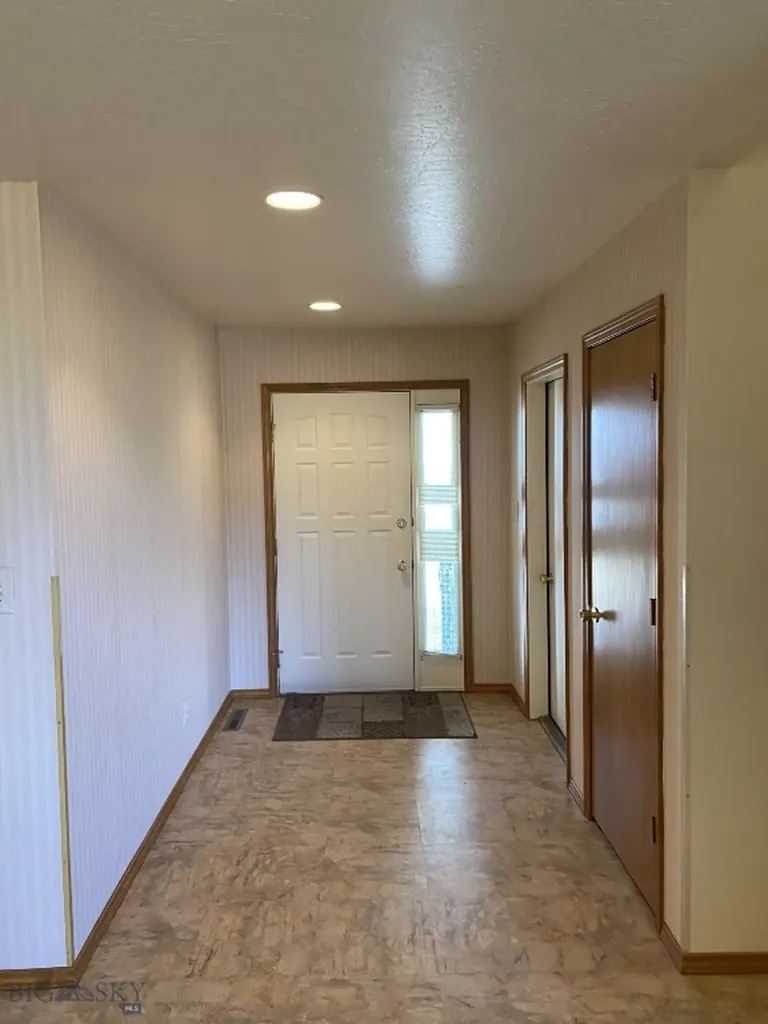 222 Aspen Loop Butte MT 59701