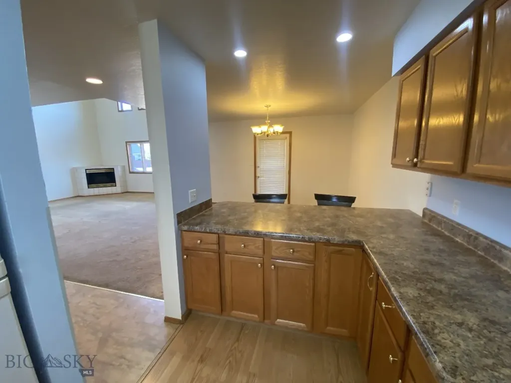 222 Aspen Loop Butte MT 59701