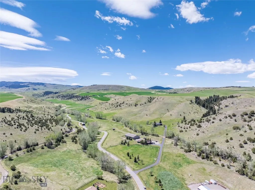 179 Montana Ranch Trail Road Gallatin Gateway MT 59730