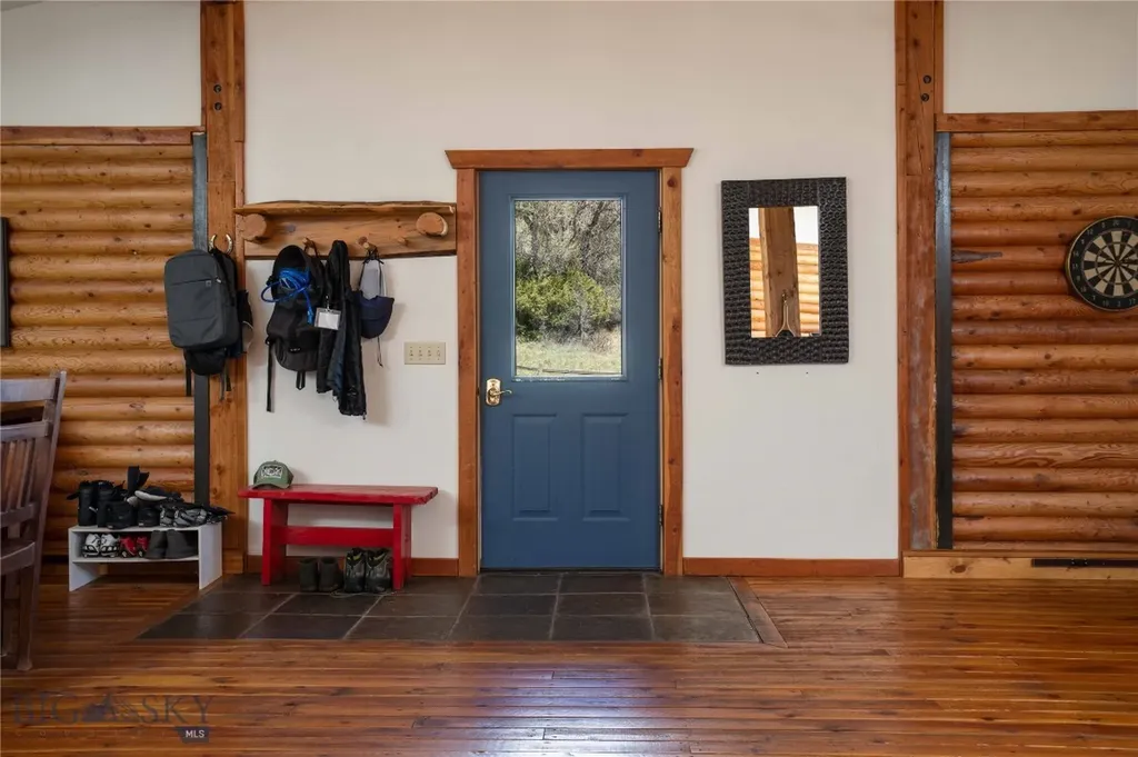 179 Montana Ranch Trail Road Gallatin Gateway MT 59730