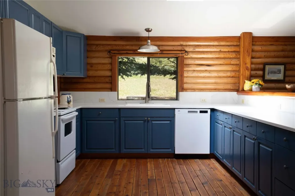 179 Montana Ranch Trail Road Gallatin Gateway MT 59730