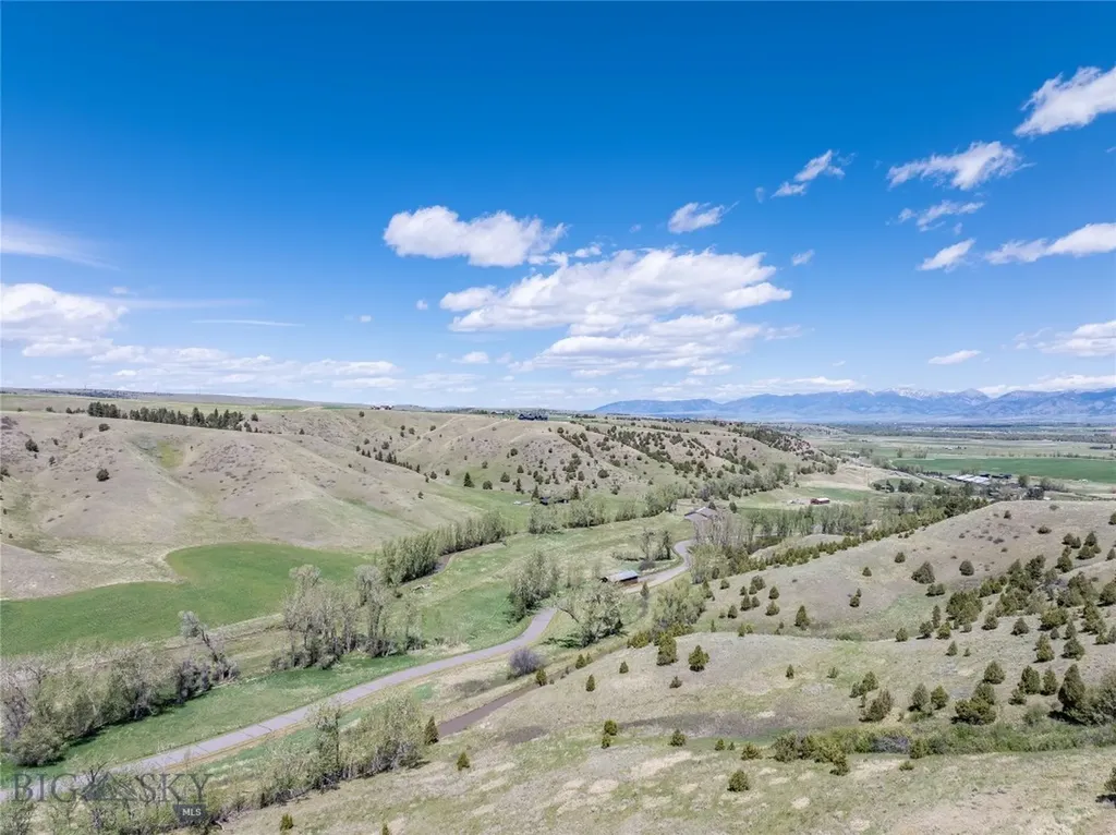 179 Montana Ranch Trail Road Gallatin Gateway MT 59730