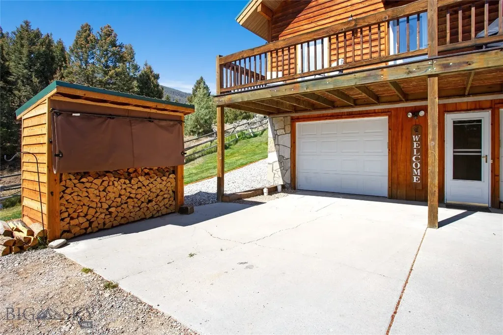 67658 Mt-43 Highway Wise River MT 59727