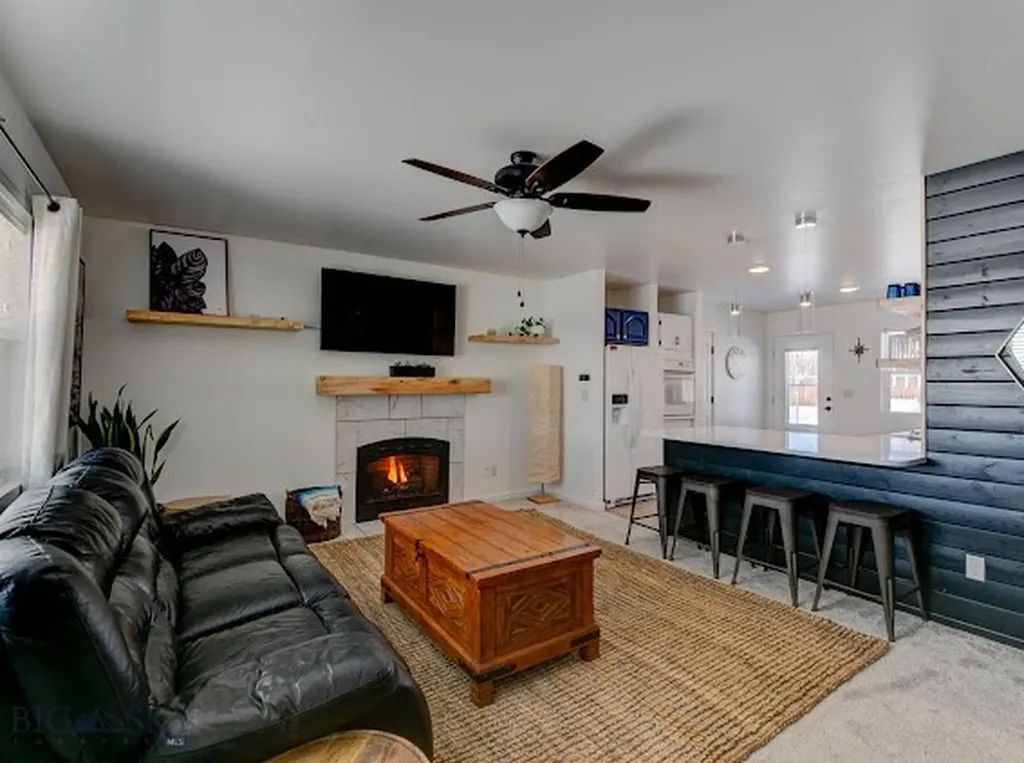 305 Lathrop Street W Clyde Park MT 59018