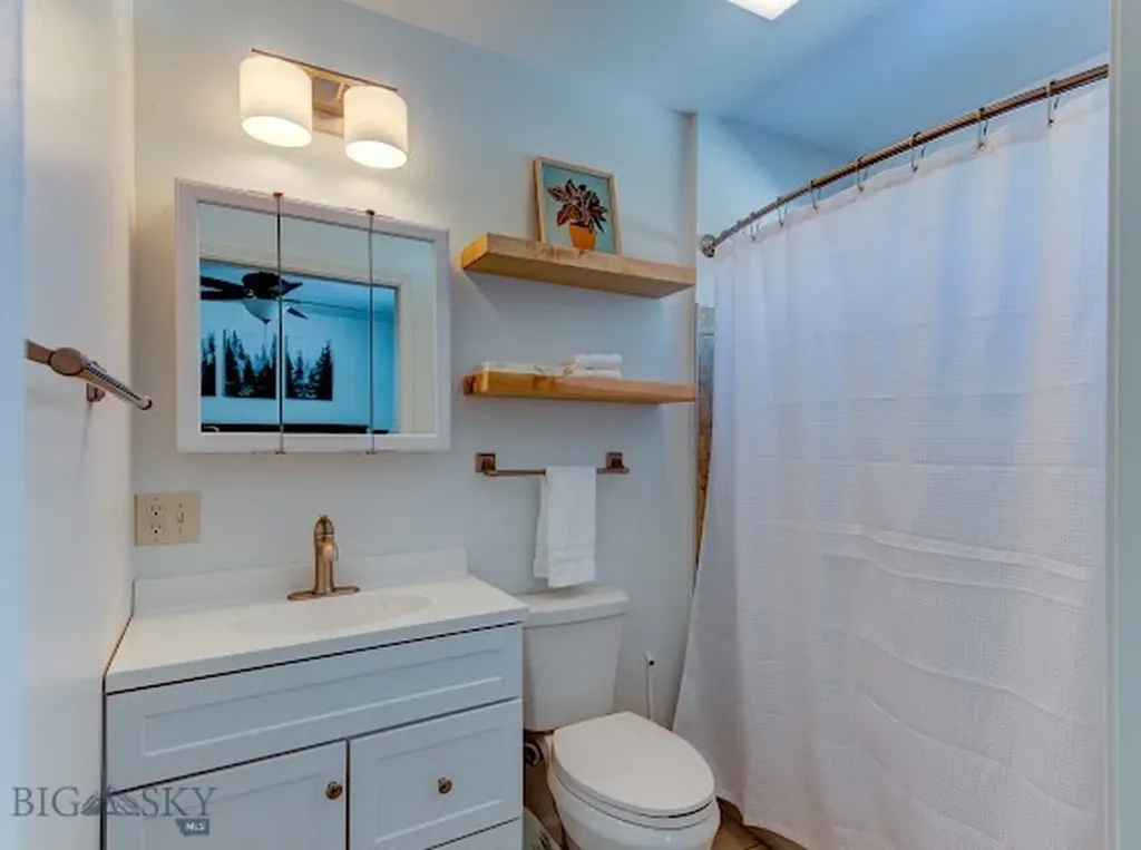305 Lathrop Street W Clyde Park MT 59018