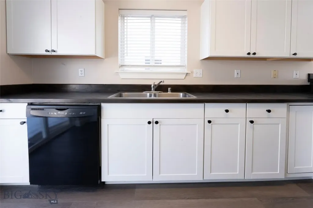 306 Golden Valley Drive Bozeman MT 59718