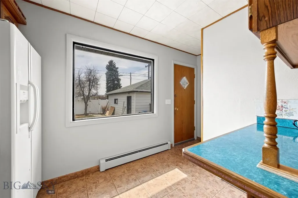 2422 Argyle Butte MT 59701