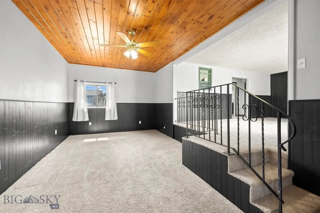 2422 Argyle Butte MT 59701