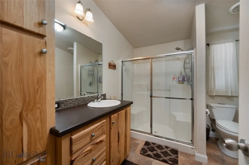 1 Seven Point Road Livingston MT 59047
