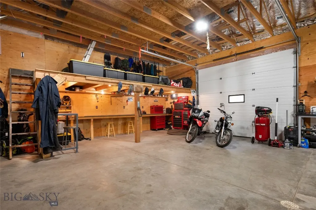 1 Seven Point Road Livingston MT 59047
