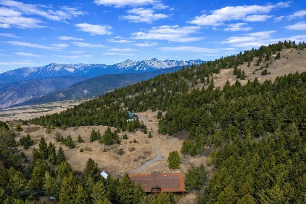 1 Seven Point Road Livingston MT 59047