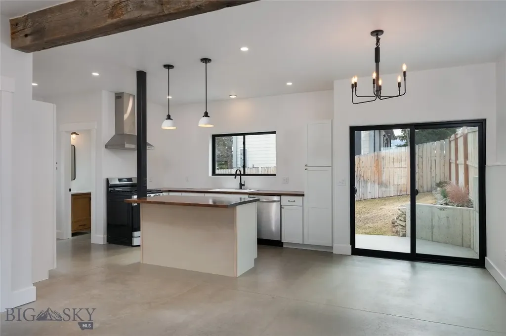 805 W Summit Street Livingston MT 59047