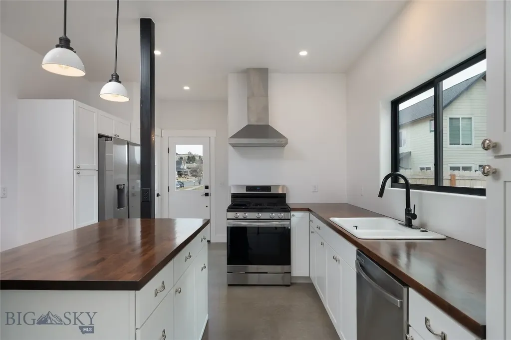 805 W Summit Street Livingston MT 59047