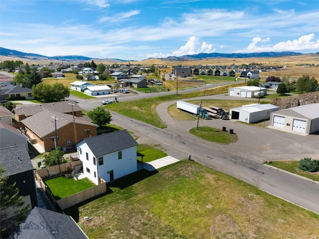 805 W Summit Street Livingston MT 59047