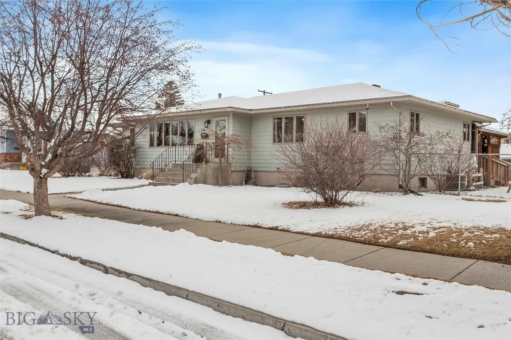 1920 Aberdeen Butte MT 59701