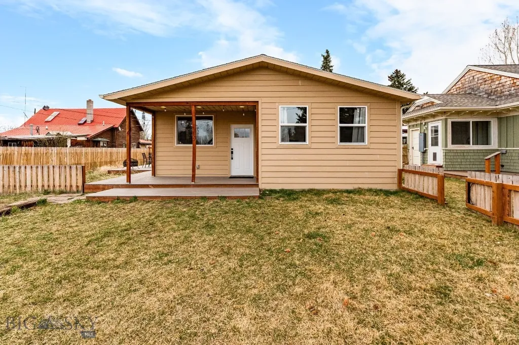 209 Bozeman Street Gallatin Gateway MT 59730