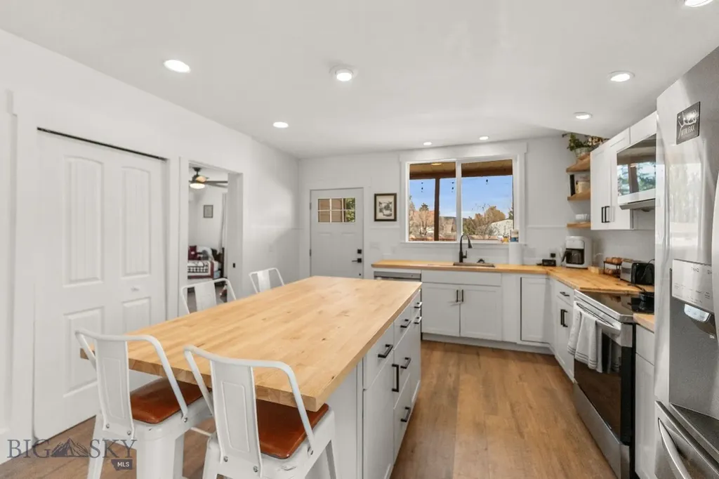 209 Bozeman Street Gallatin Gateway MT 59730