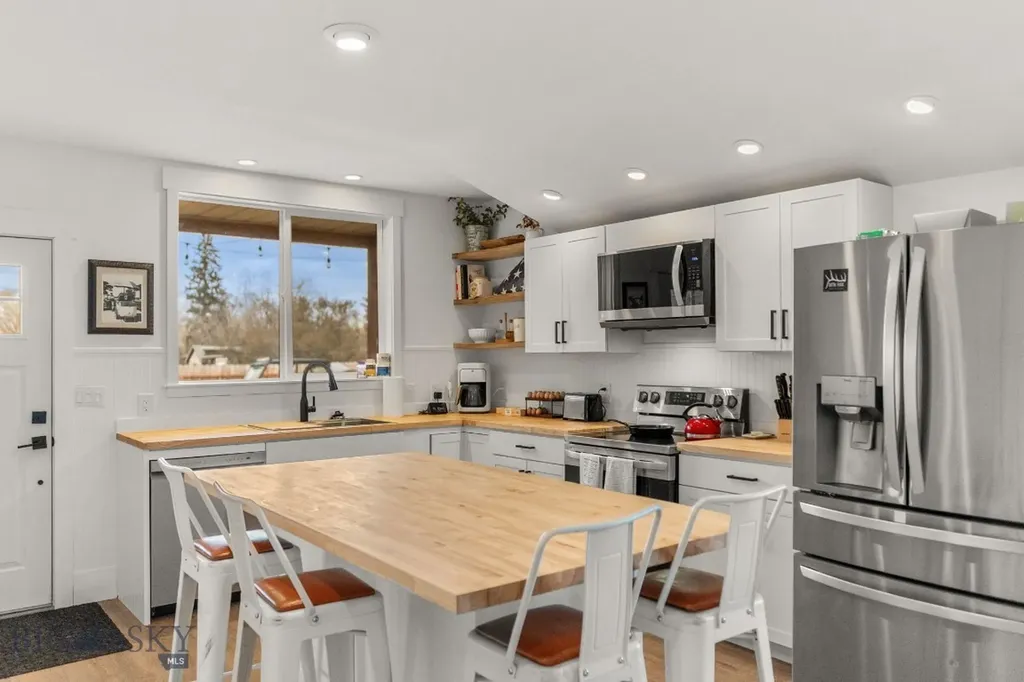 209 Bozeman Street Gallatin Gateway MT 59730