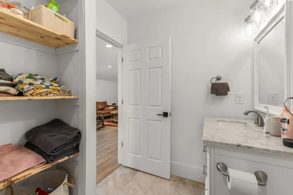 209 Bozeman Street Gallatin Gateway MT 59730