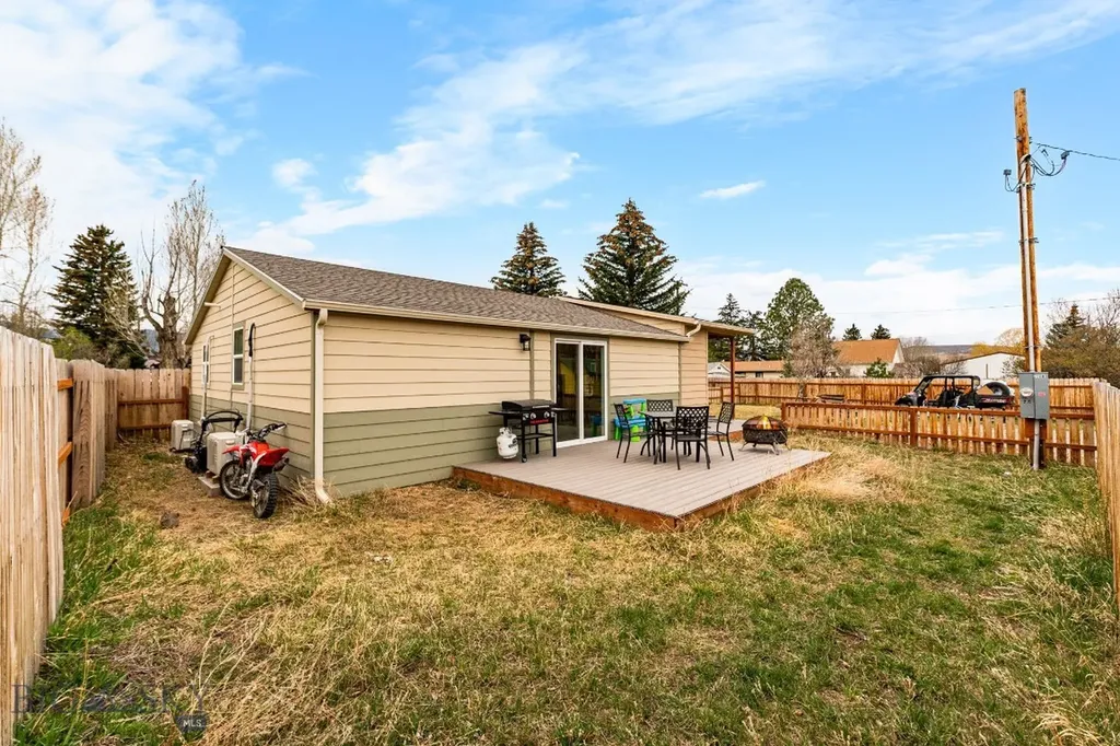 209 Bozeman Street Gallatin Gateway MT 59730