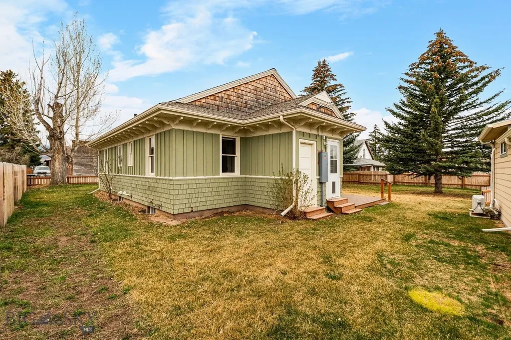209 Bozeman Street Gallatin Gateway MT 59730