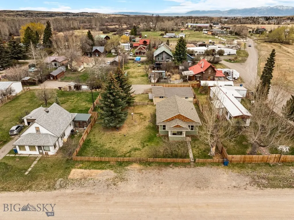 209 Bozeman Street Gallatin Gateway MT 59730