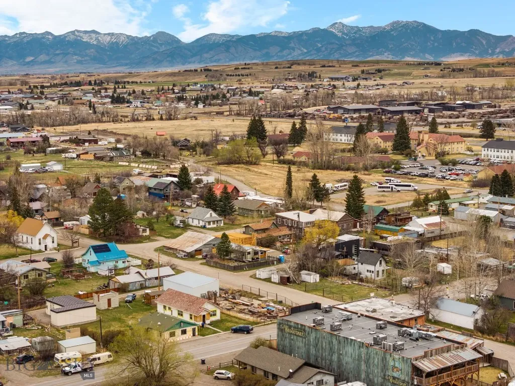 209 Bozeman Street Gallatin Gateway MT 59730