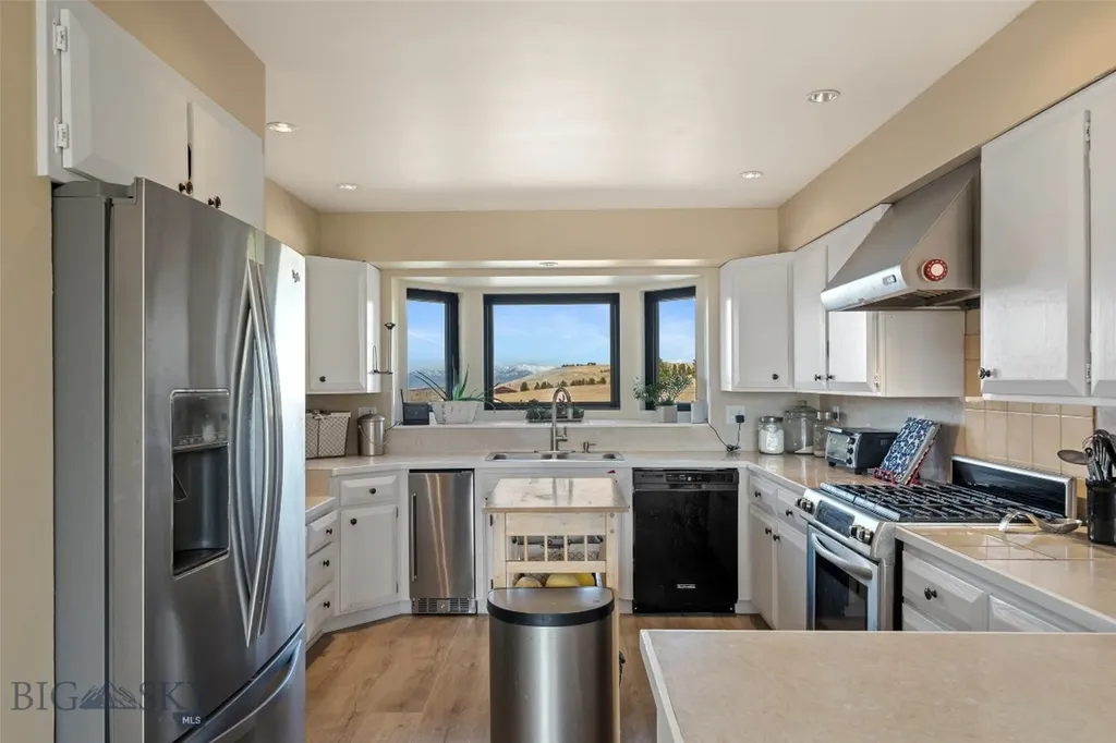 1080 Upper Tom Burke Road Gallatin Gateway MT 59730