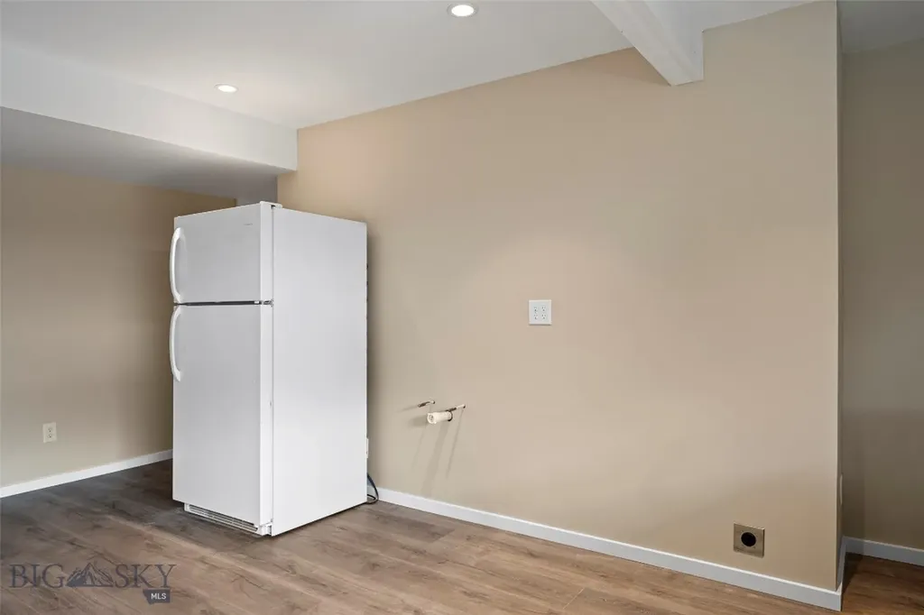 1080 Upper Tom Burke Road Gallatin Gateway MT 59730