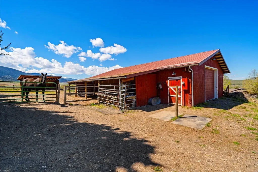 1080 Upper Tom Burke Road Gallatin Gateway MT 59730