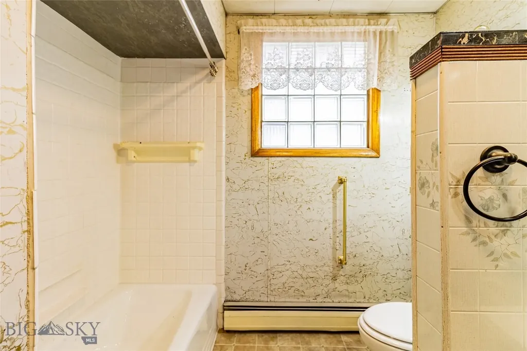 1044 S Wyoming Street Butte MT 59701