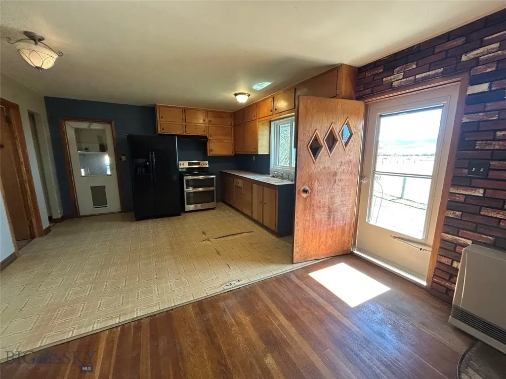 135 Mount Highway 2 E Whitehall MT 59759