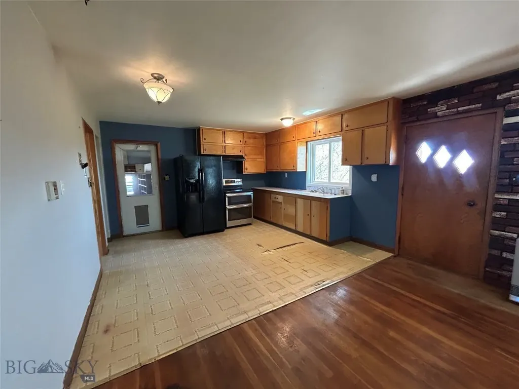 135 Mount Highway 2 E Whitehall MT 59759