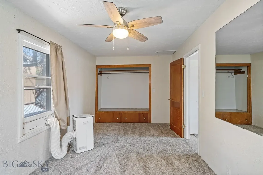 513 N G Street Livingston MT 59047