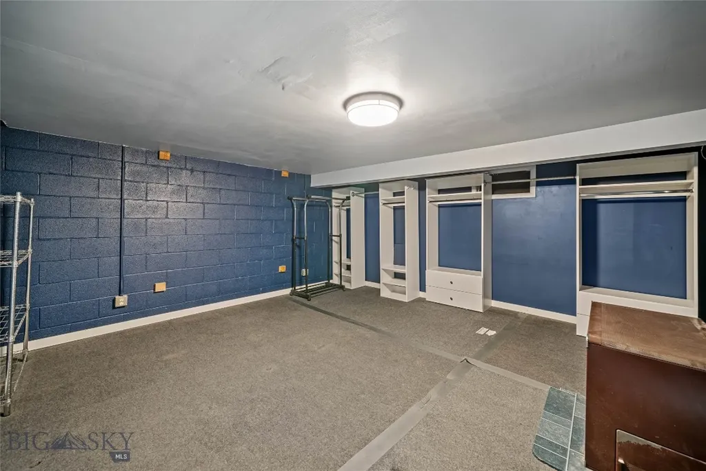 513 N G Street Livingston MT 59047