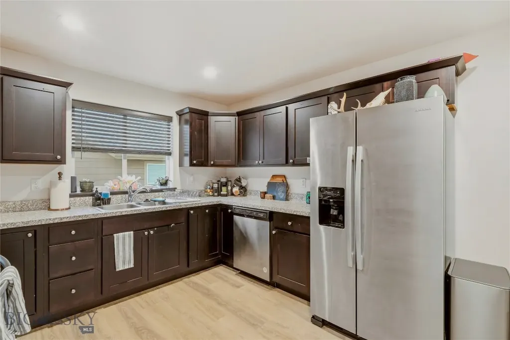 93 W Jefferson Belgrade MT 59714