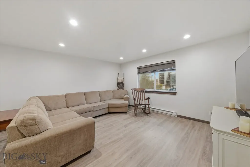 93 W Jefferson Belgrade MT 59714