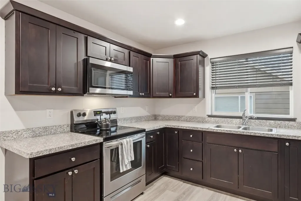 93 W Jefferson Belgrade MT 59714