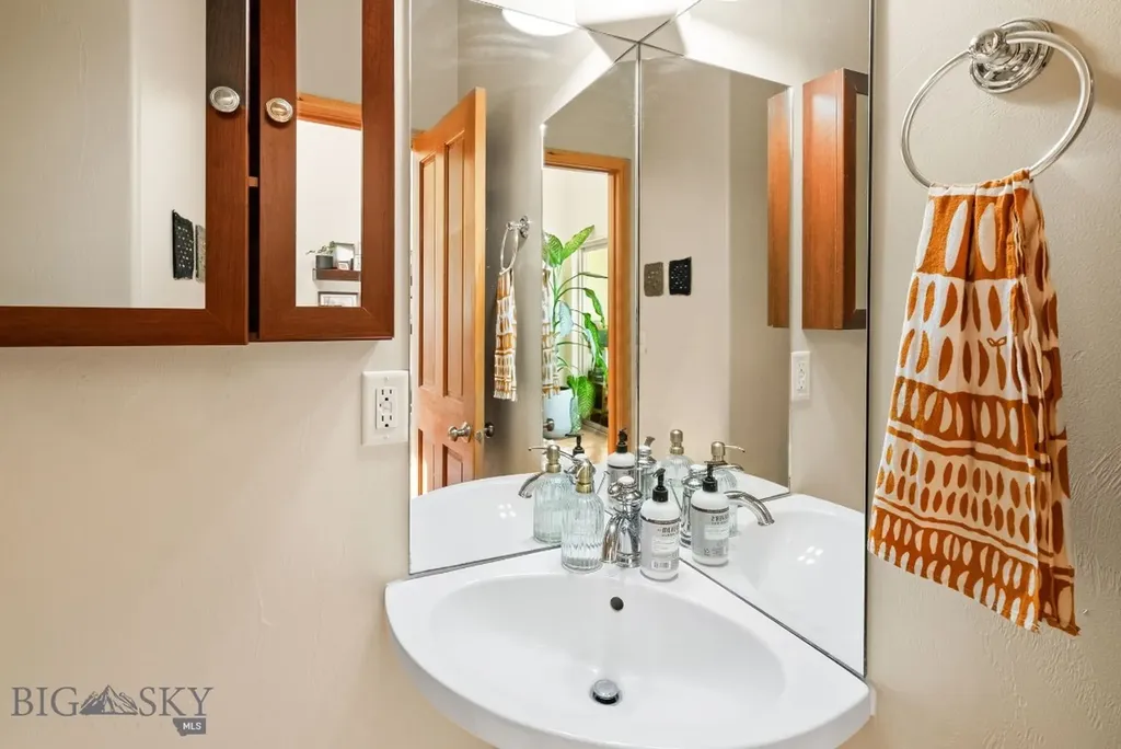 4256 Cover Street Bozeman MT 59718