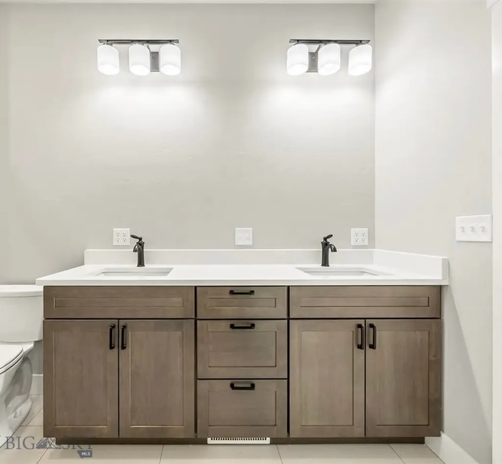 3847 S Arizona Street Butte MT 59701