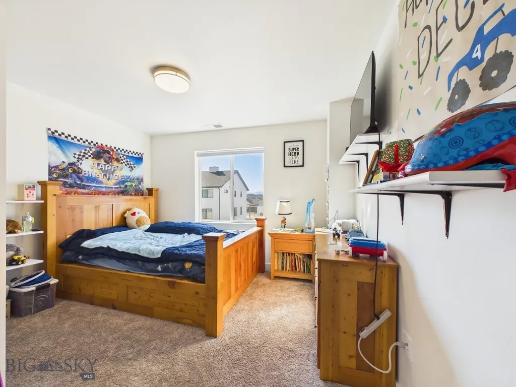 1310 Fozzie Lane Belgrade MT 59714