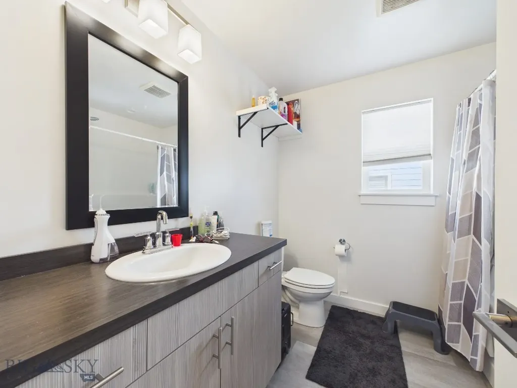 1310 Fozzie Lane Belgrade MT 59714